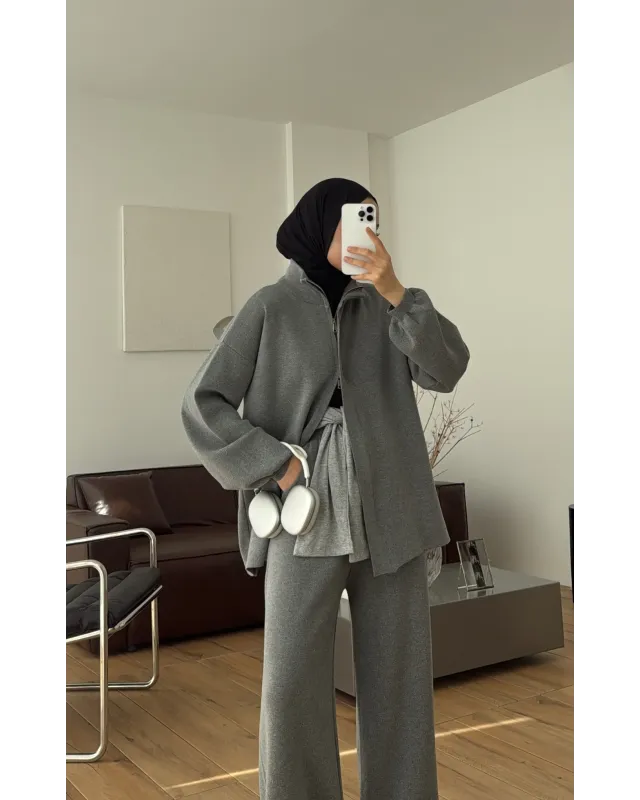 Grey Double-Zip Structured Knit Set