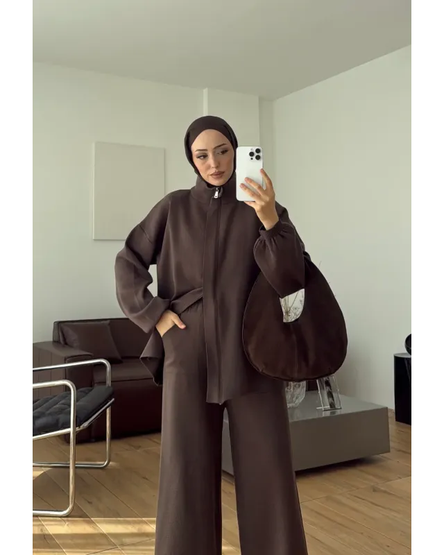 Brown Double-Zip Structured Knit Set